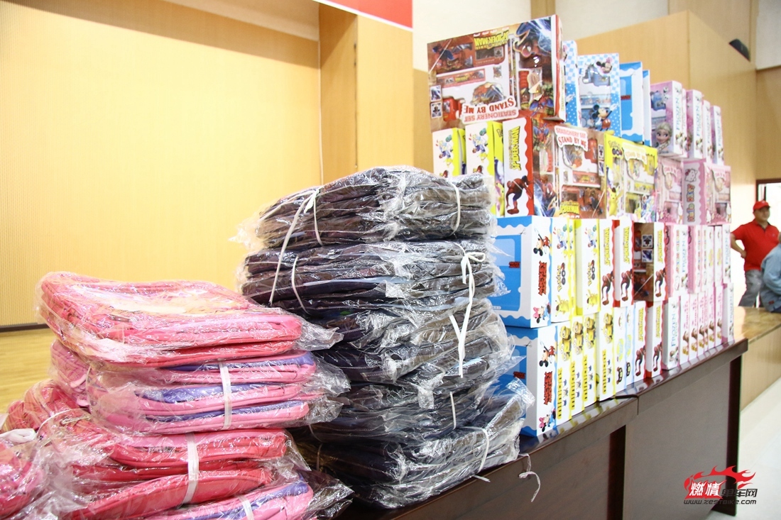 邑,伟大转折的前夜-纪念长征80周年大型骑行活动