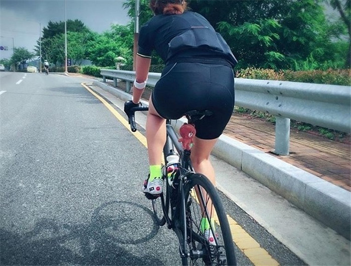 骑行须知!脚踝受伤如何快速恢复- 燃情单车网z